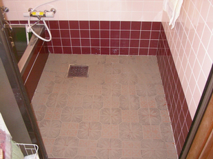 浴室床のリフォーム
